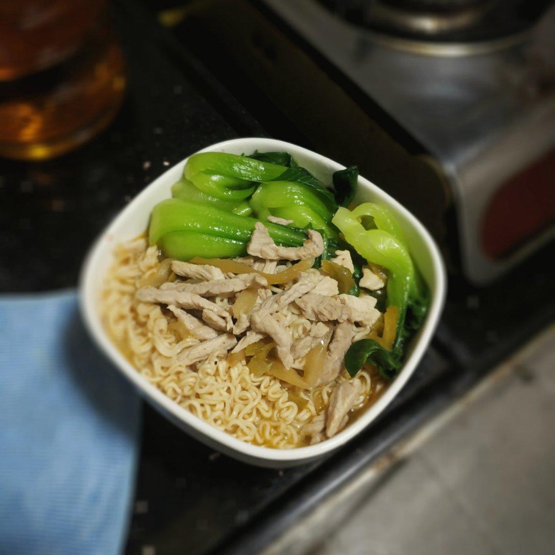 榨菜肉丝面