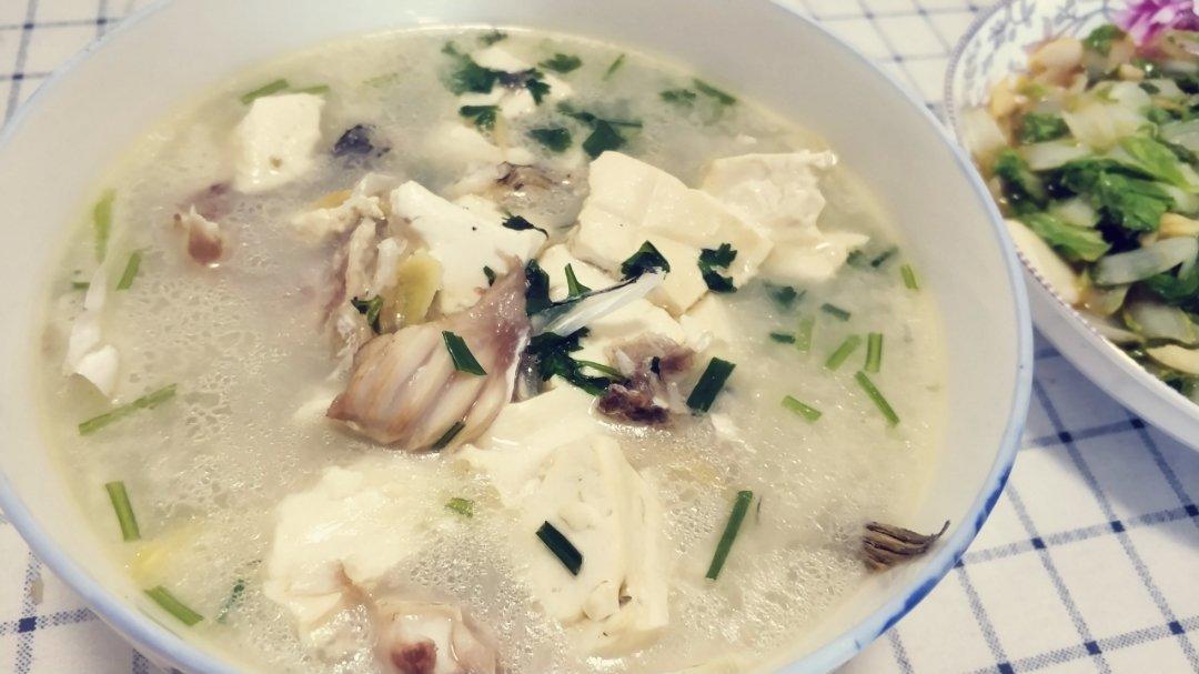 豆腐鱼头汤