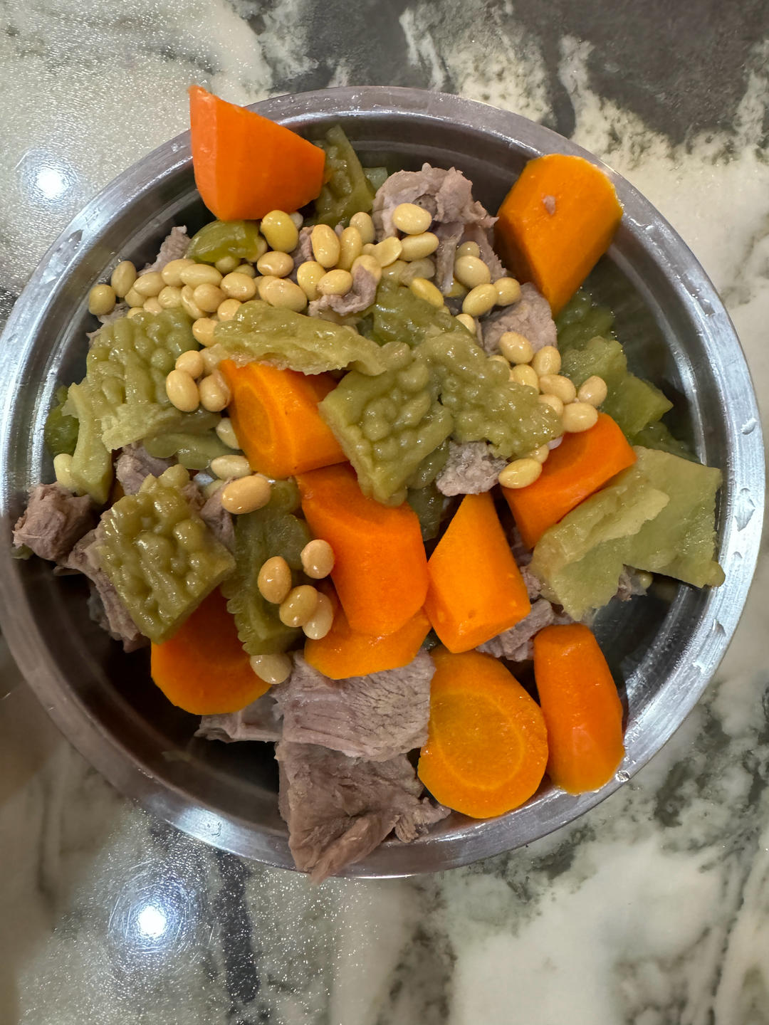 黄豆苦瓜排骨汤