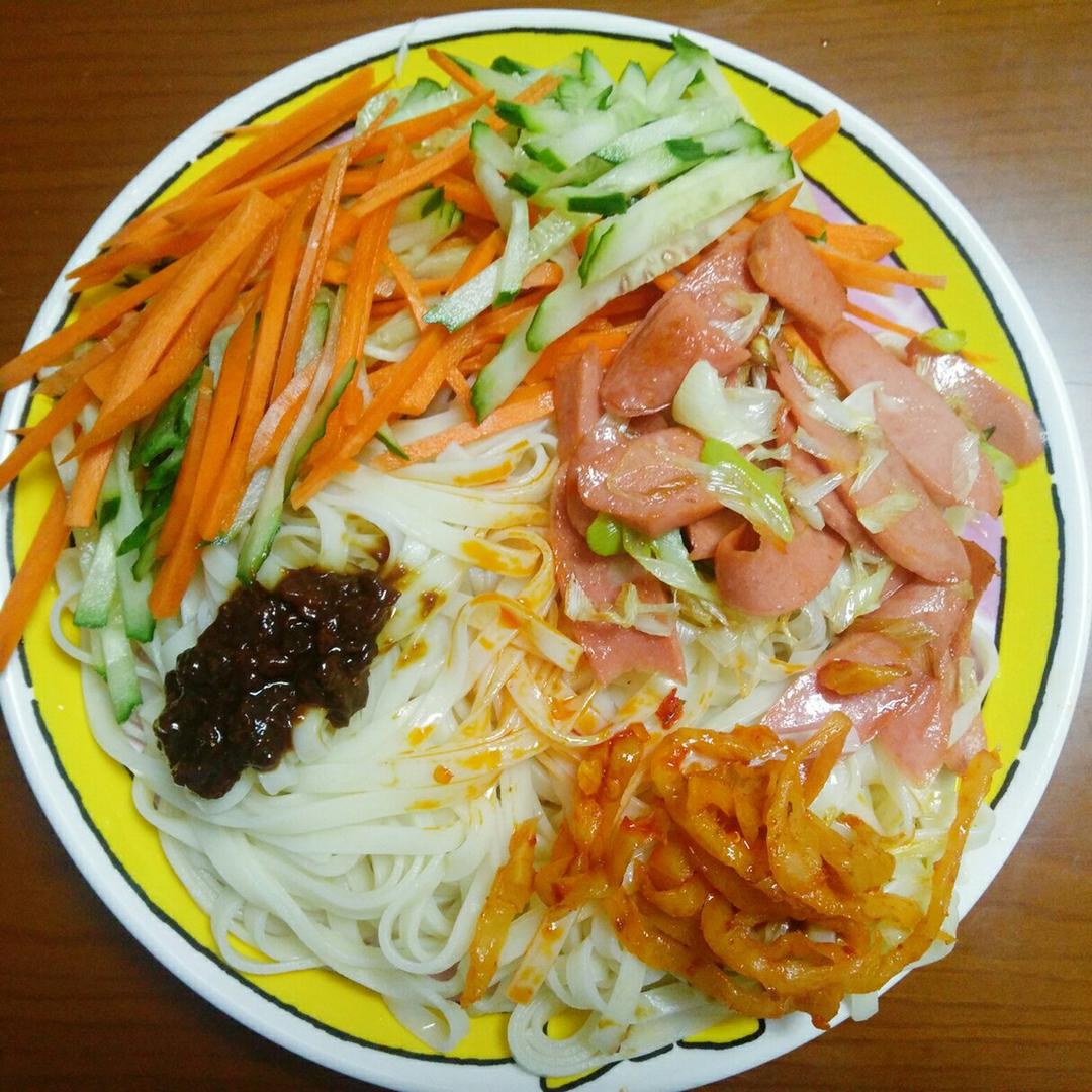 香辣凉拌面