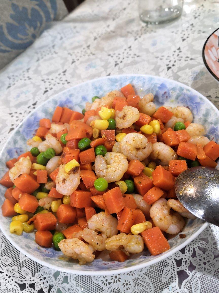 三色炒虾仁