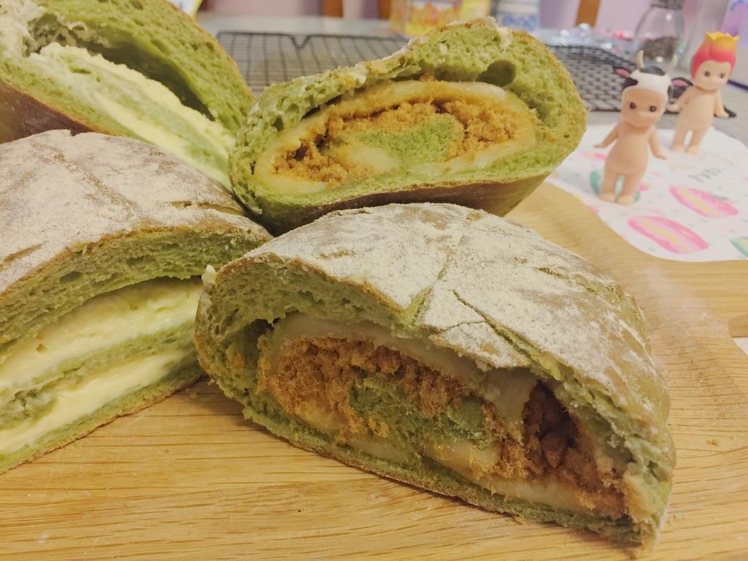 红豆/肉松麻薯软欧面包+石榴茶【曼食慢语】