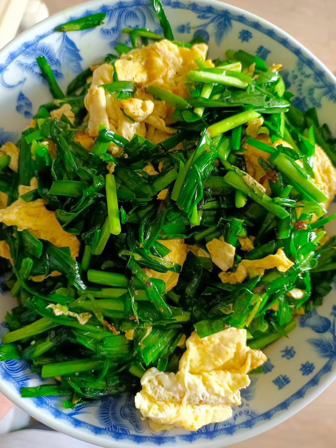 韭菜炒鸡蛋——三分钟快手下饭菜 掌握火候的秘诀