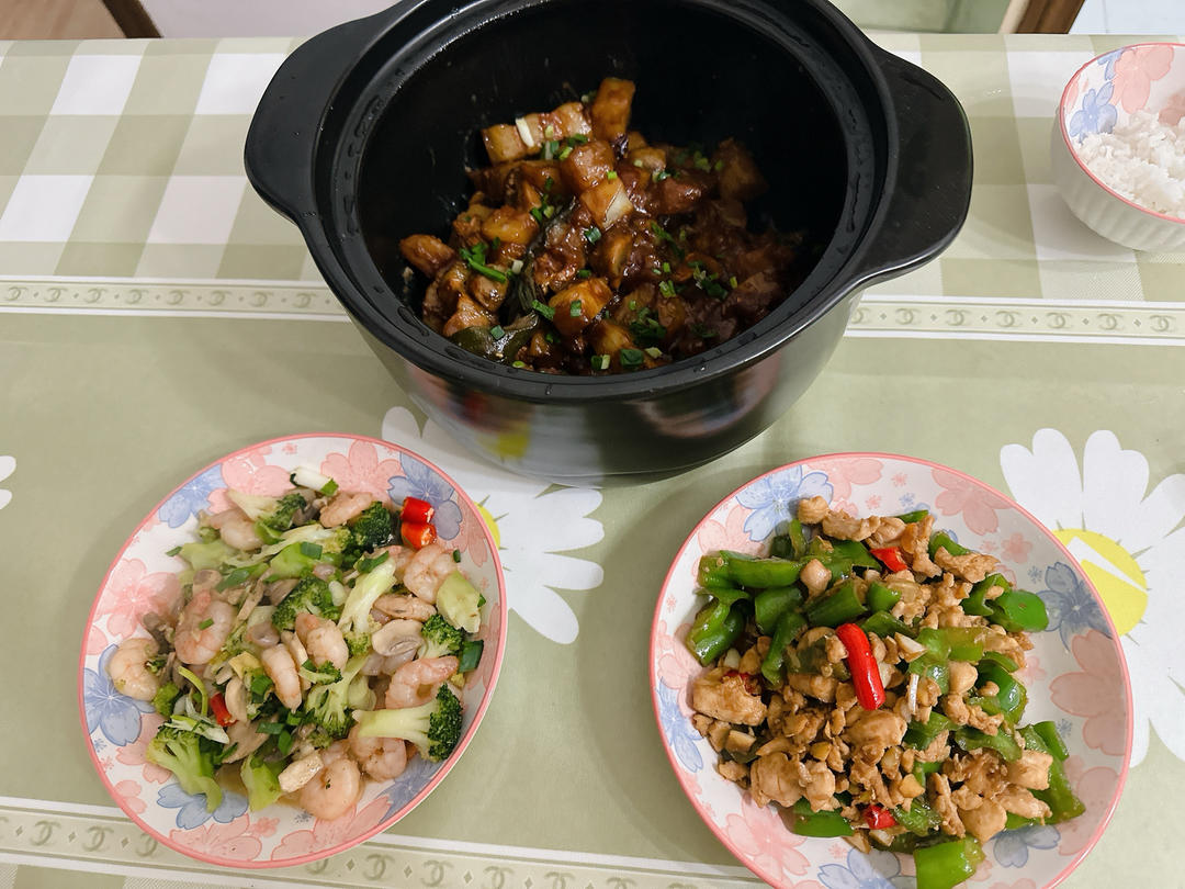 家常版的红烧肉（一点都不腻，软，糯)