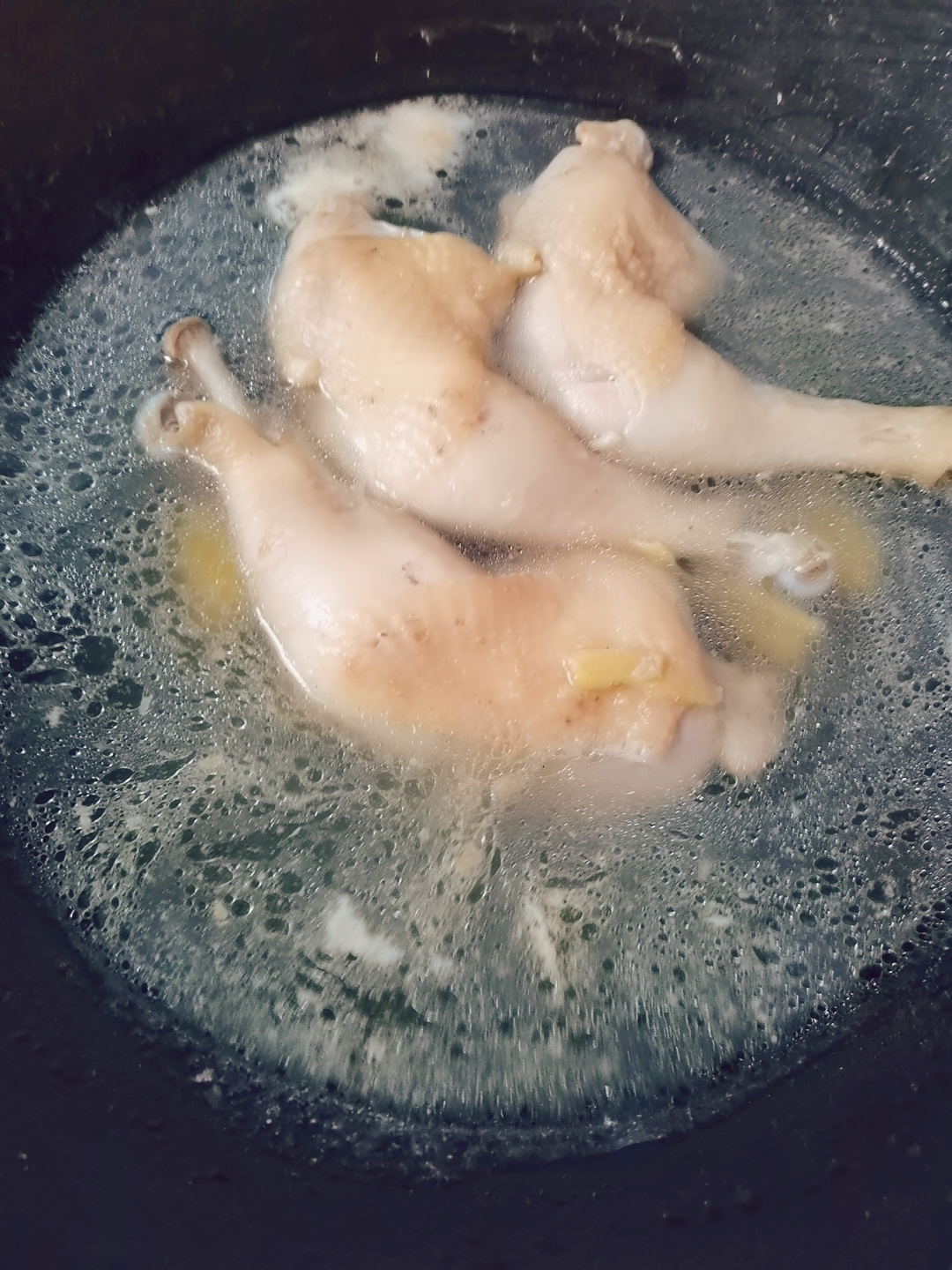 简易版香辣口水鸡的做法 步骤1