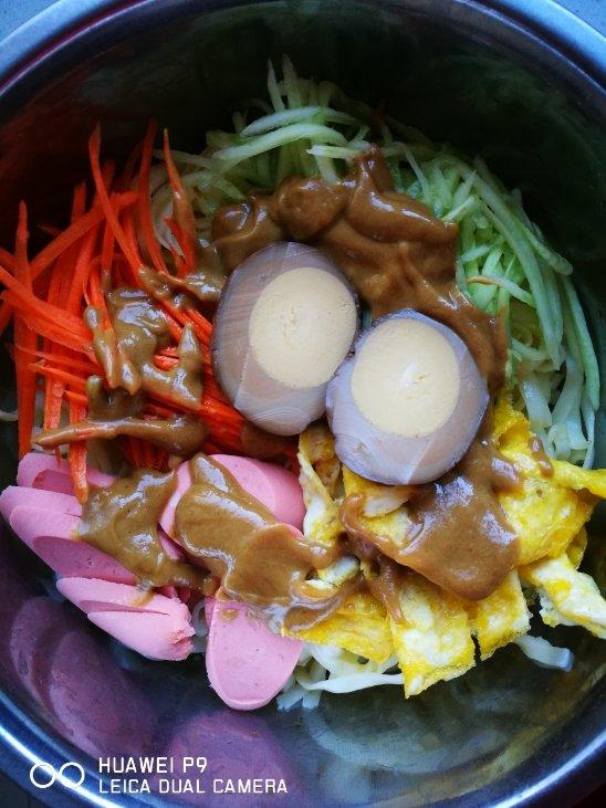麻酱凉拌面