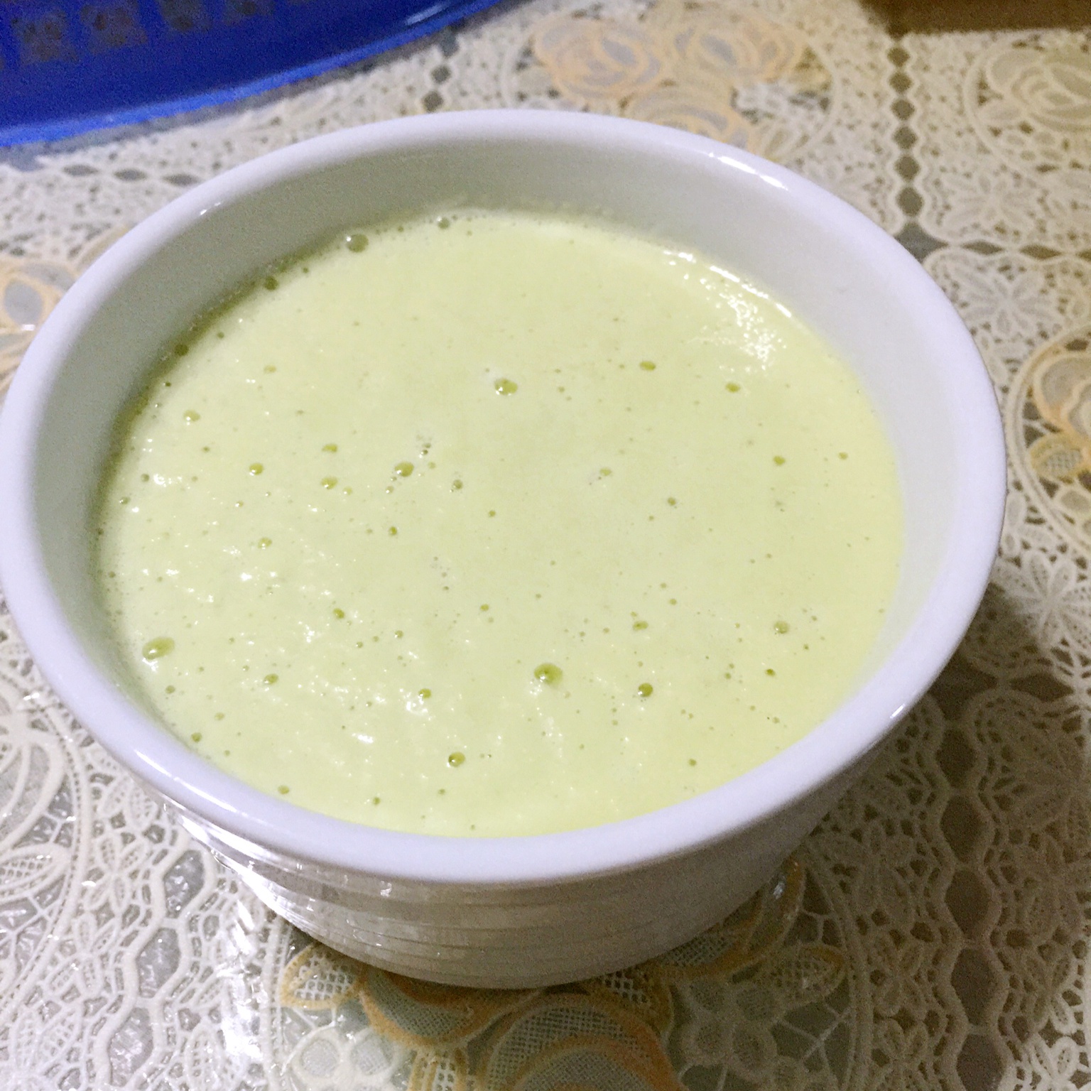 苹果牛油果奶昔