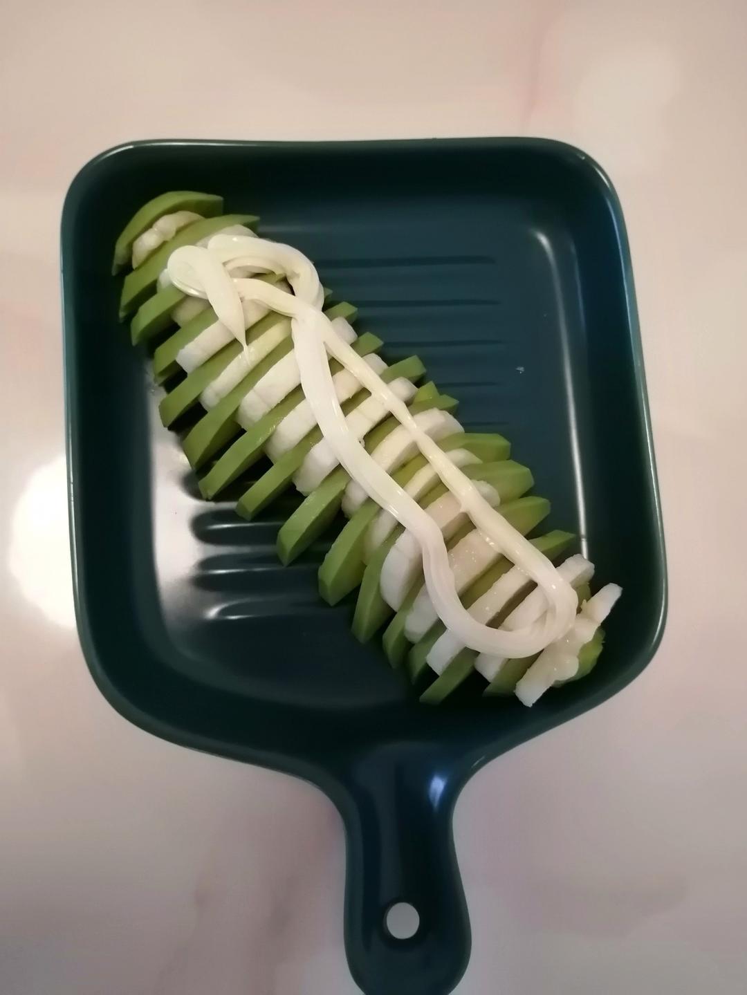 牛油果香蕉沙拉