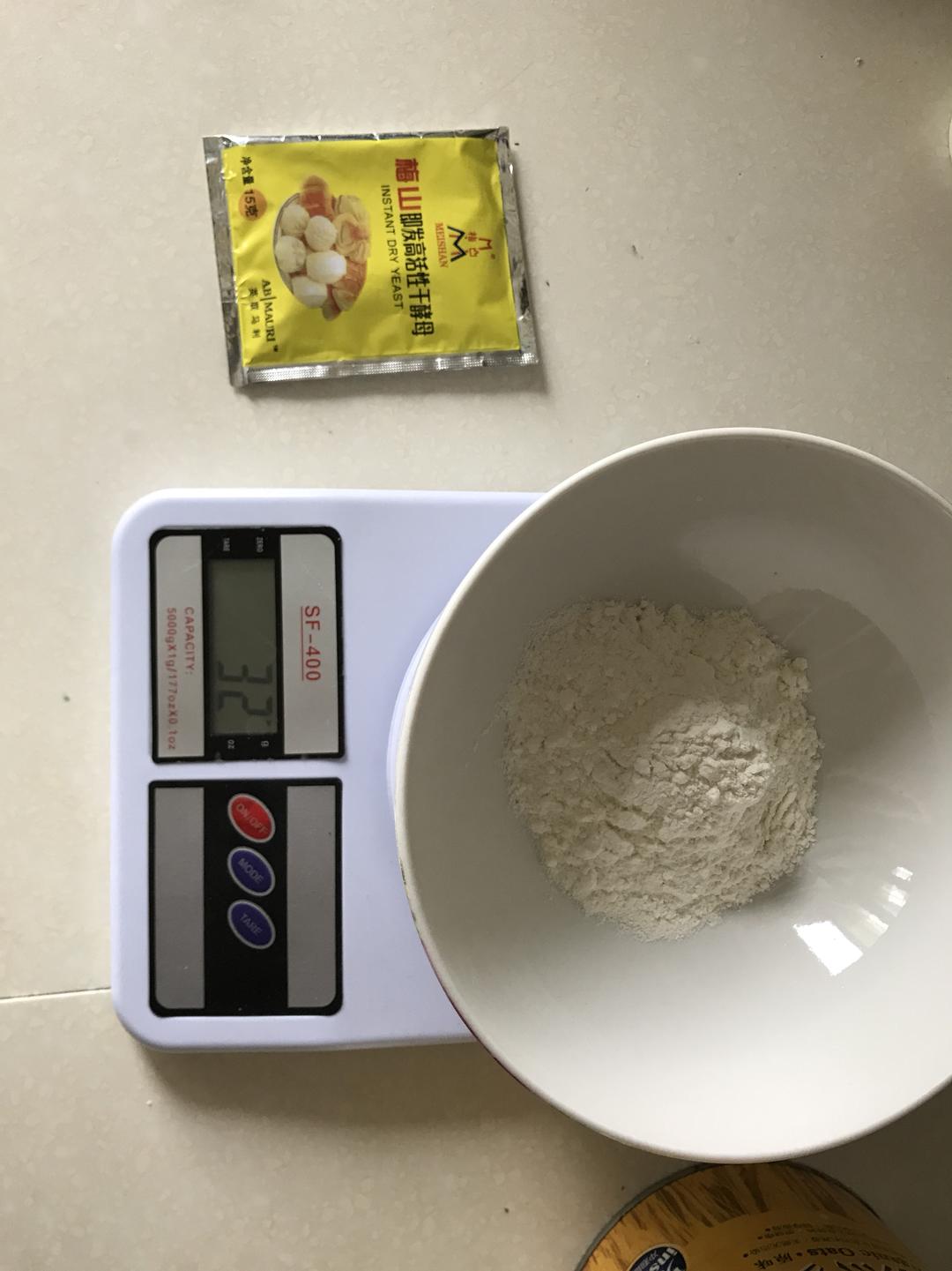 纯奶手撕吐司的做法 步骤1