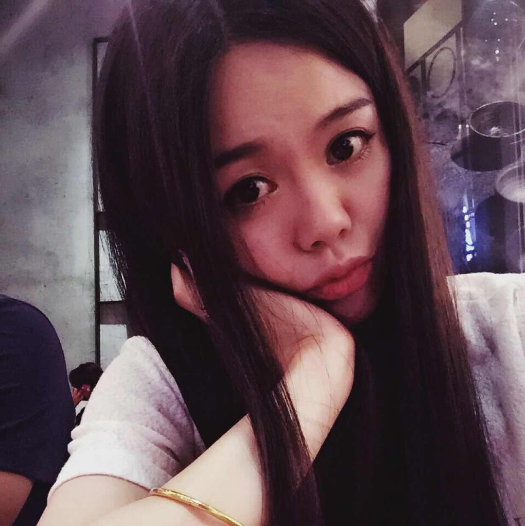 小小佳zoe