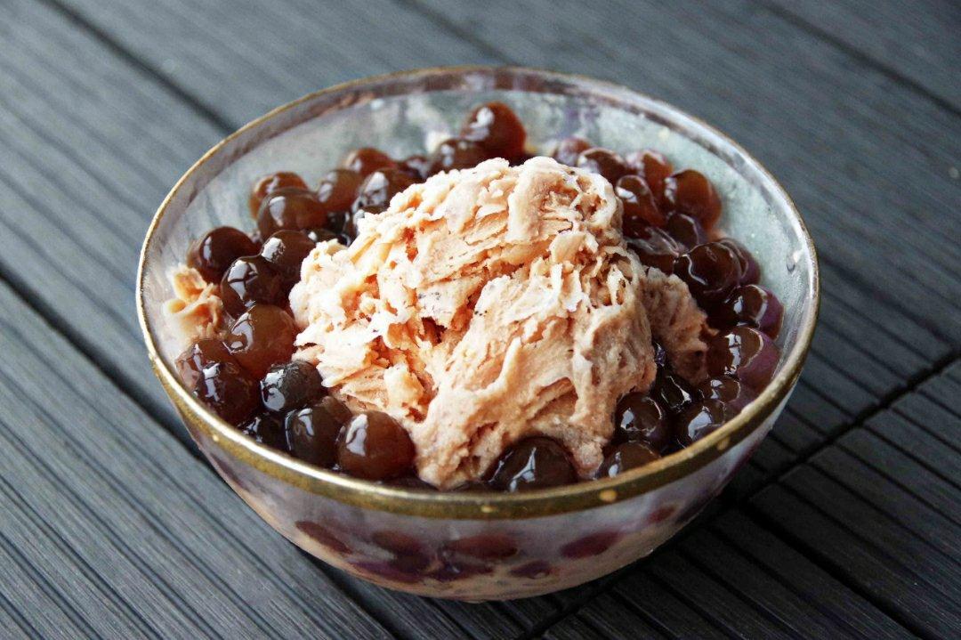 啊哈哈哈啊哈哈做的珍珠奶茶刨冰