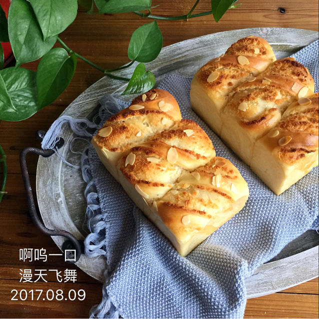 椰蓉小吐司