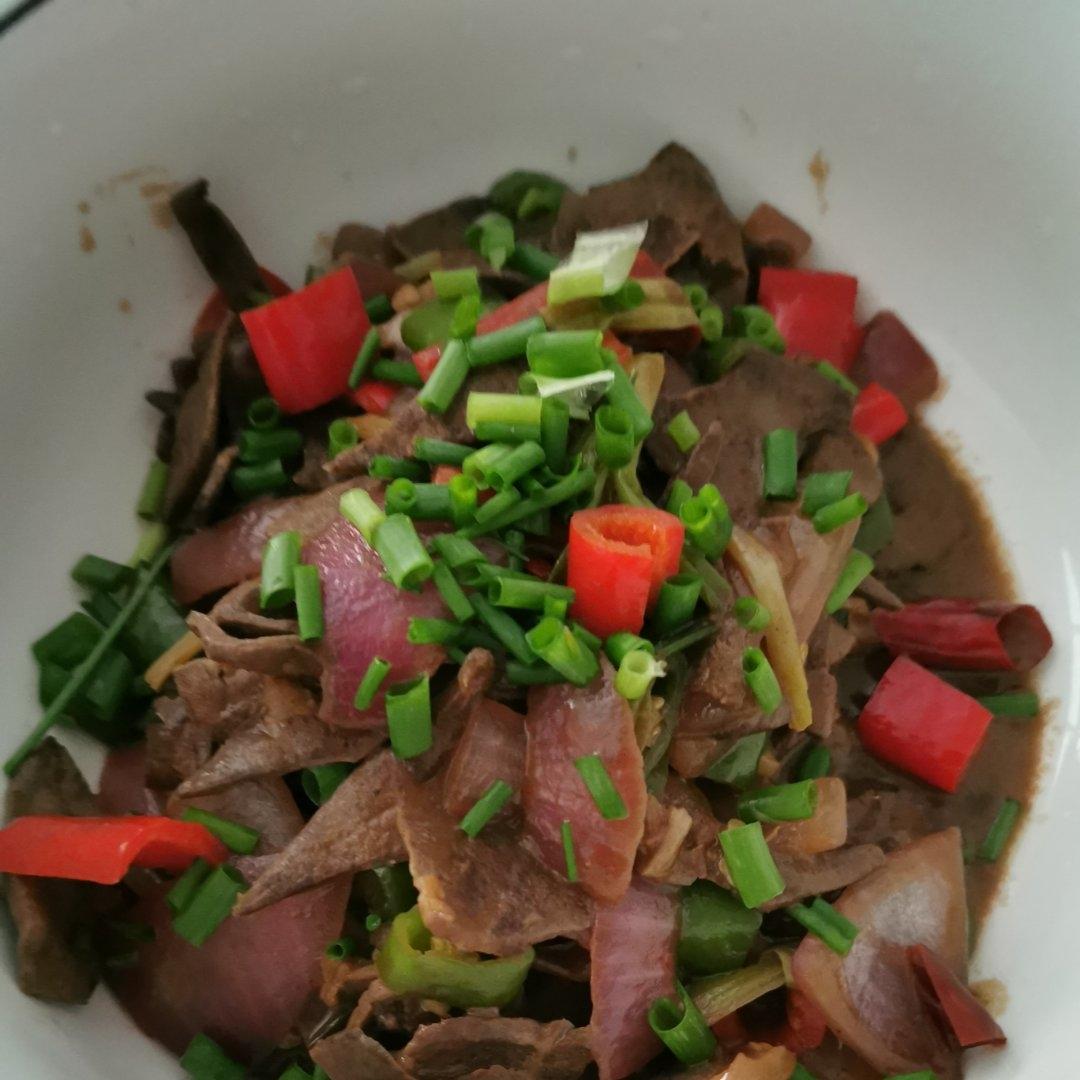 爽滑鲜嫩的【爆炒猪肝】不柴不粉无腥味！