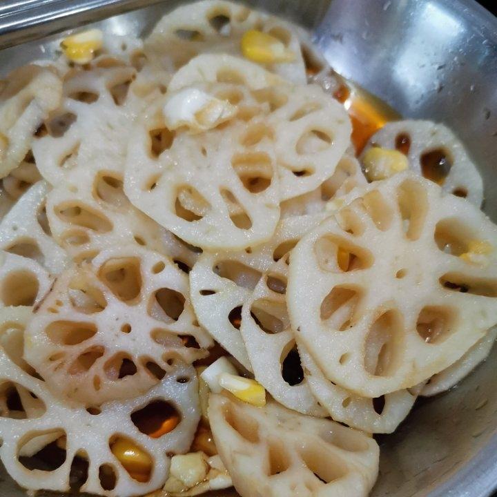 凉拌藕片