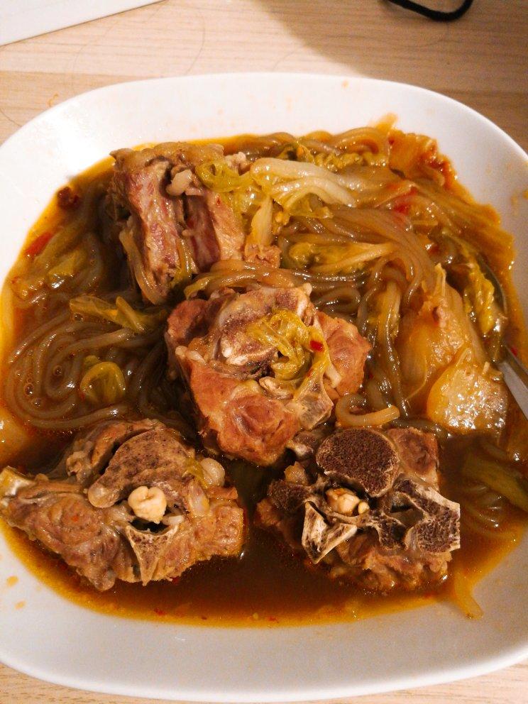 炖羊蝎子