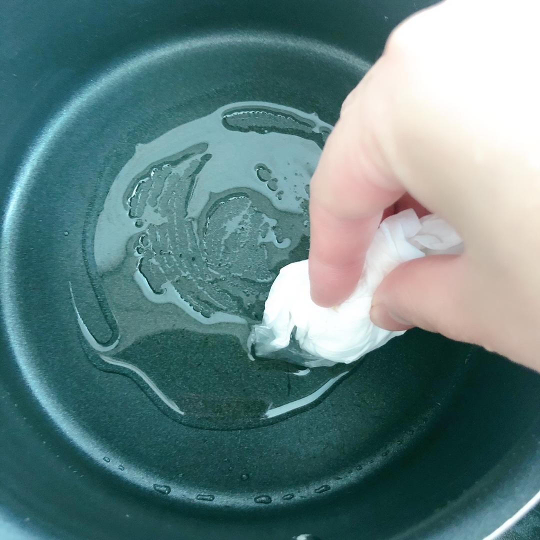 腊味煲仔饭的做法 步骤2