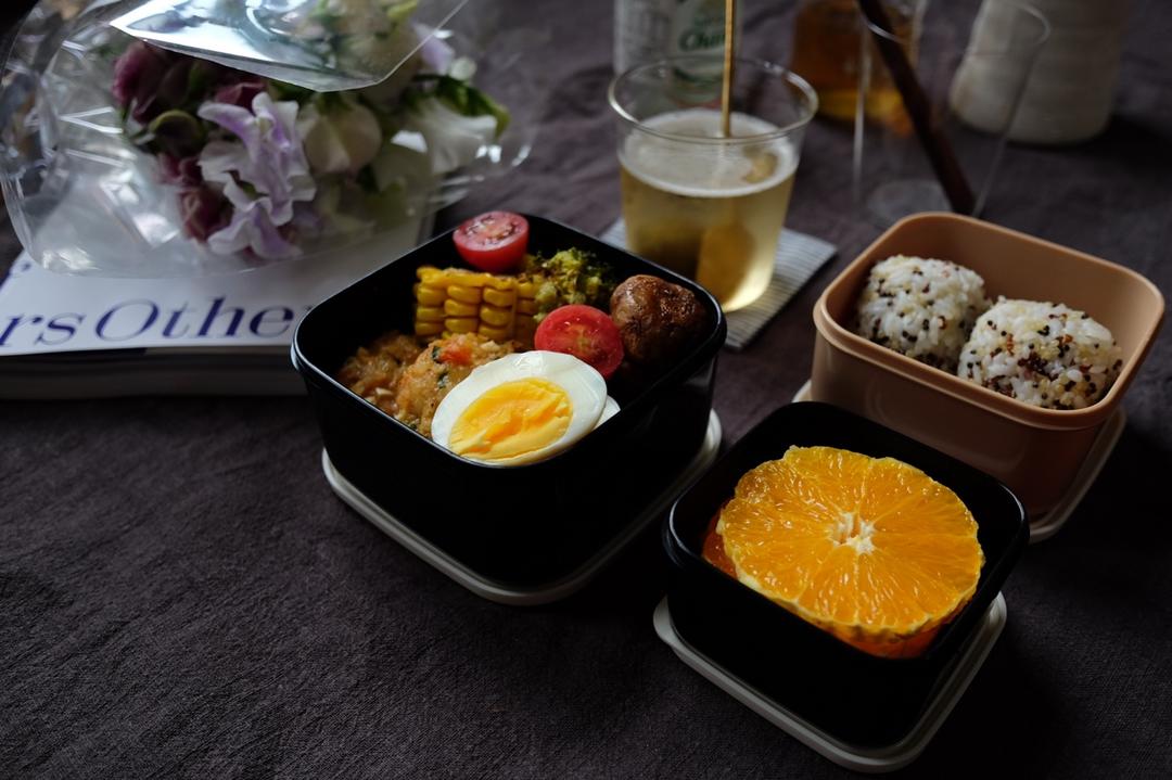 北鼎烤箱食谱-荸荠虾仁饼配时蔬便当