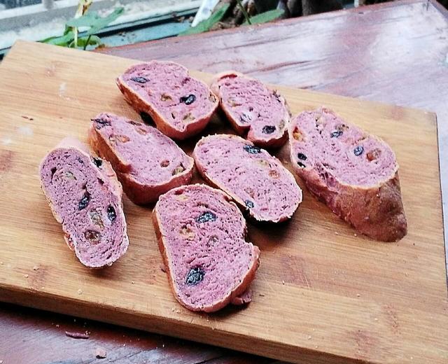 紫薯葡萄干面包——无糖无油的健康靓包的做法