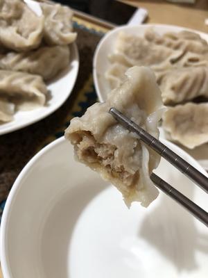 超细腻猪肉莲藕馅饺子的做法 步骤8