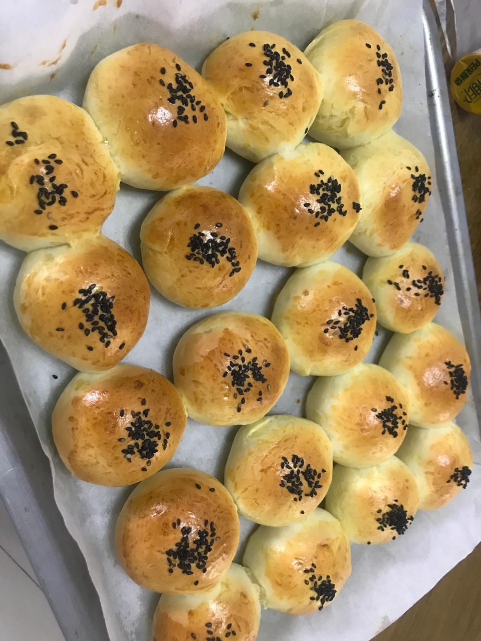 超软牛奶餐包，此配方超软不甜易出膜，放一礼拜不变硬