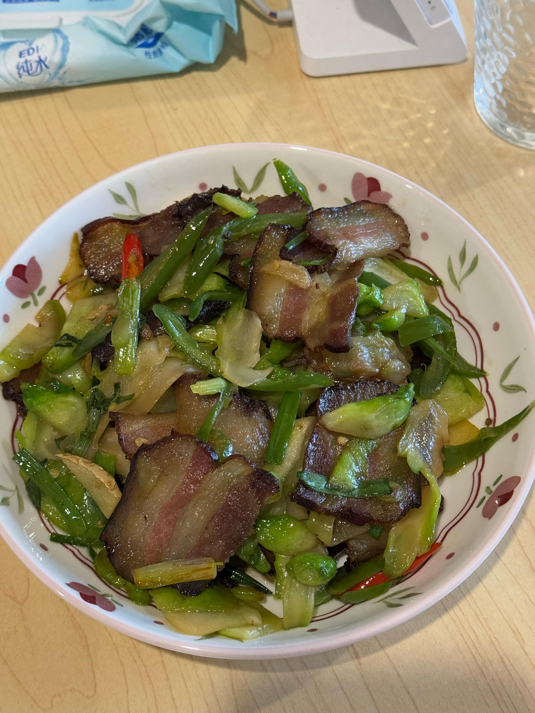 儿菜炒腊肉
