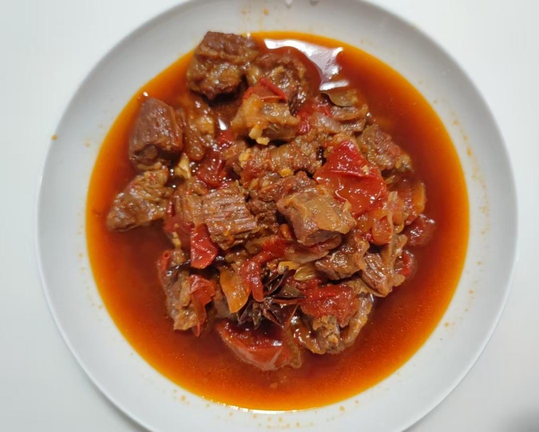 番茄炖牛腩