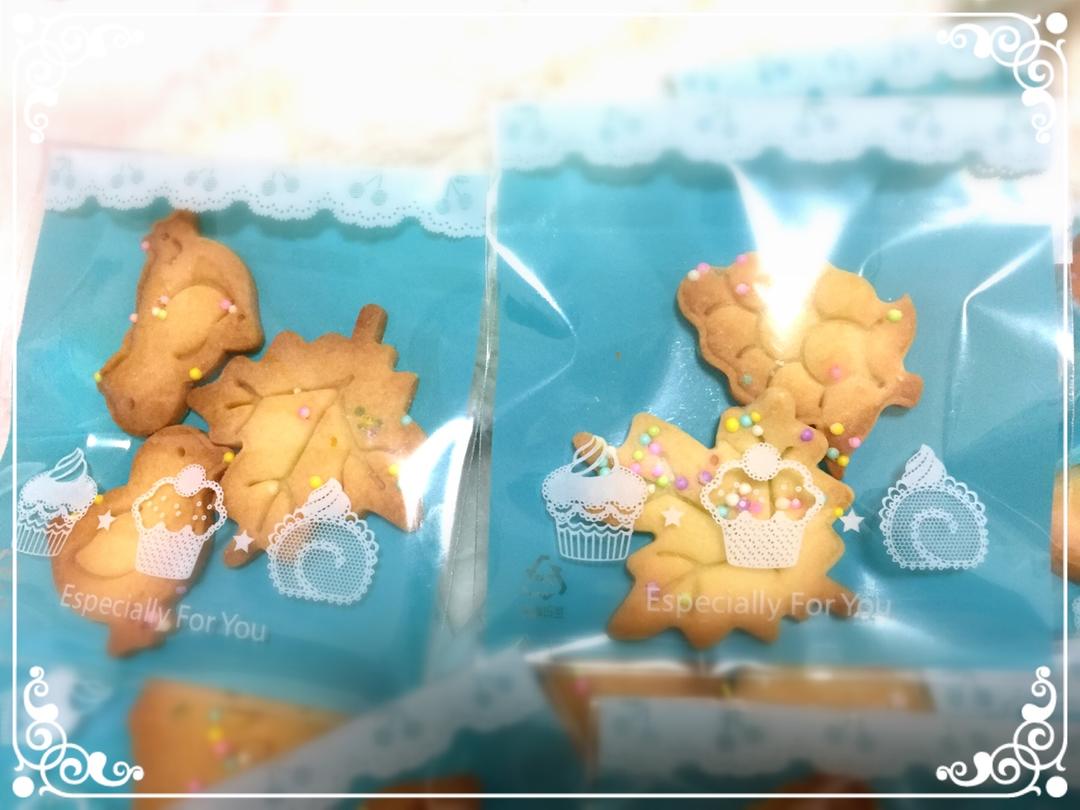 没有黄油也同样做出香酥不腻，花纹立体清晰的曲奇