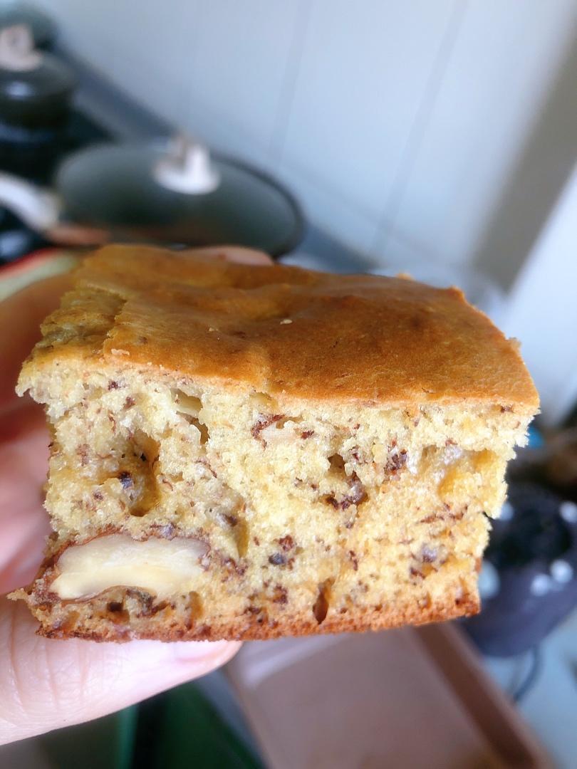 香蕉核桃蛋糕（低油少糖健康版）