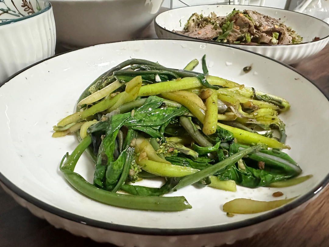 猪油渣炒紫菜苔（附熬猪油攻略）