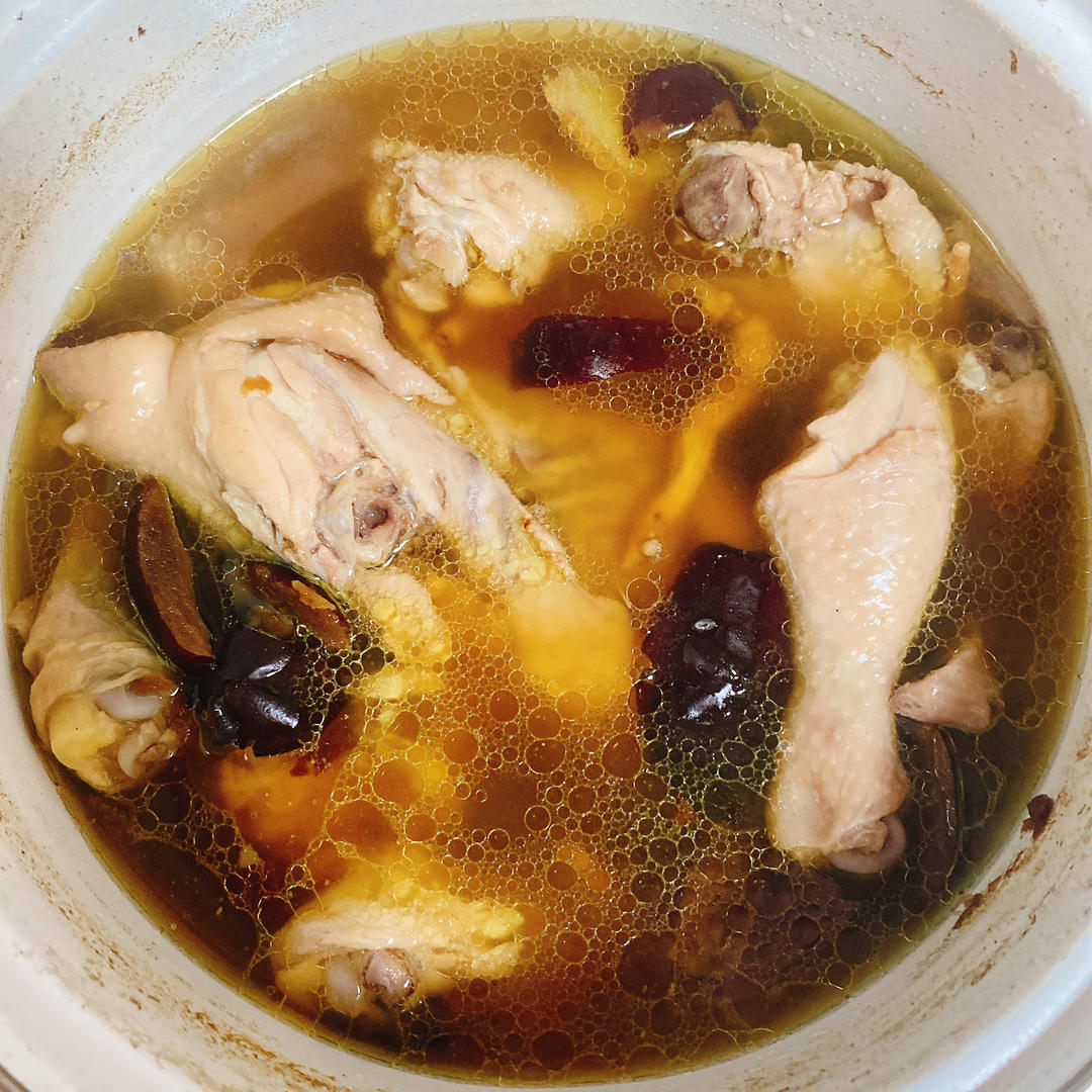鲜美无敌：清炖鸡汤🐔