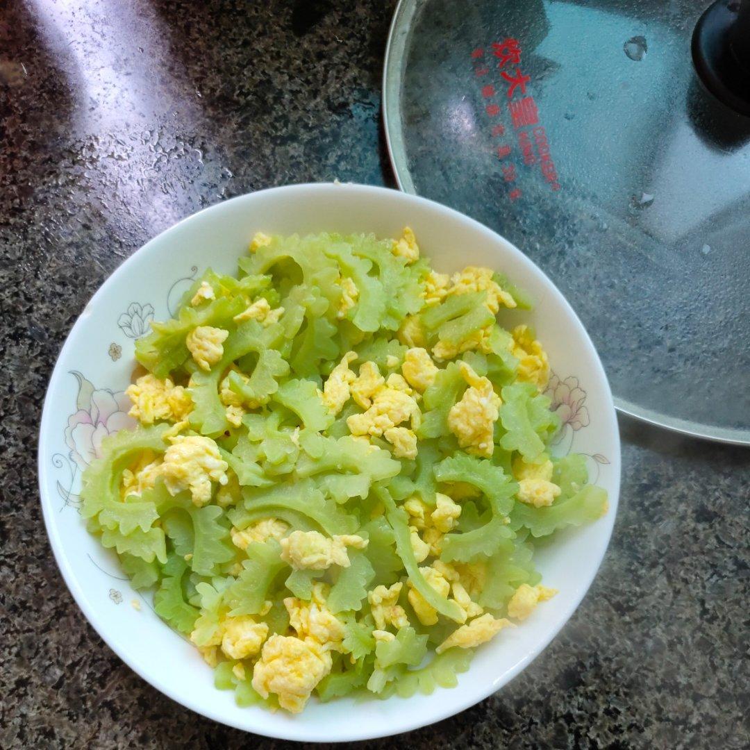 苦瓜炒蛋