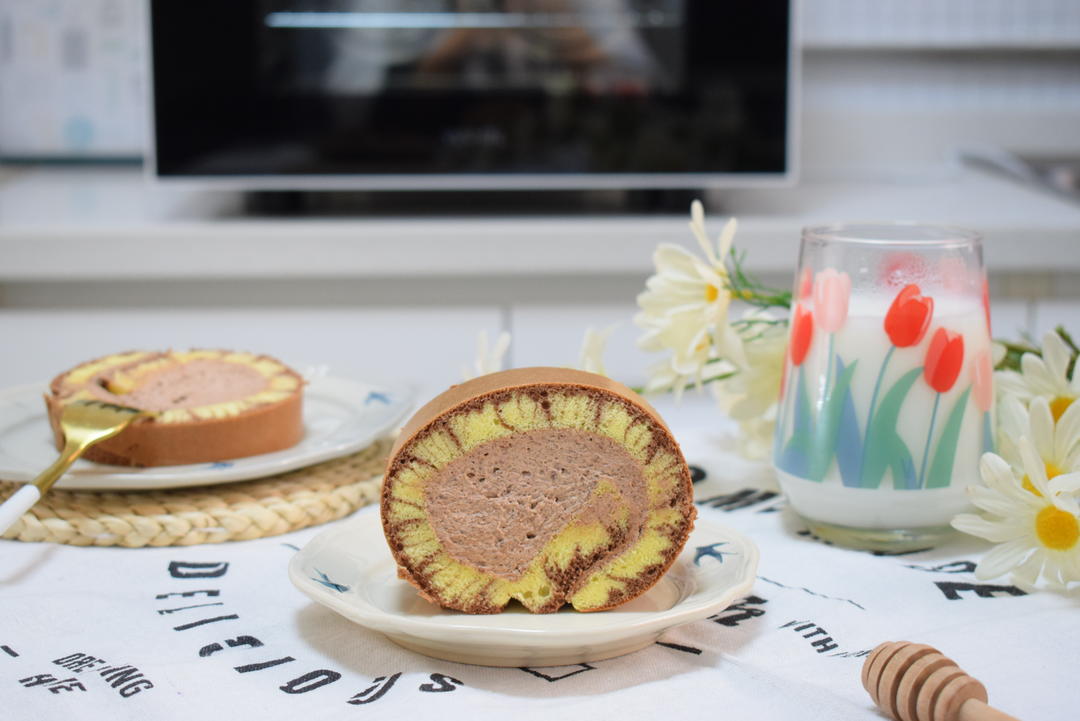 巧克力旋风蛋糕卷的做法