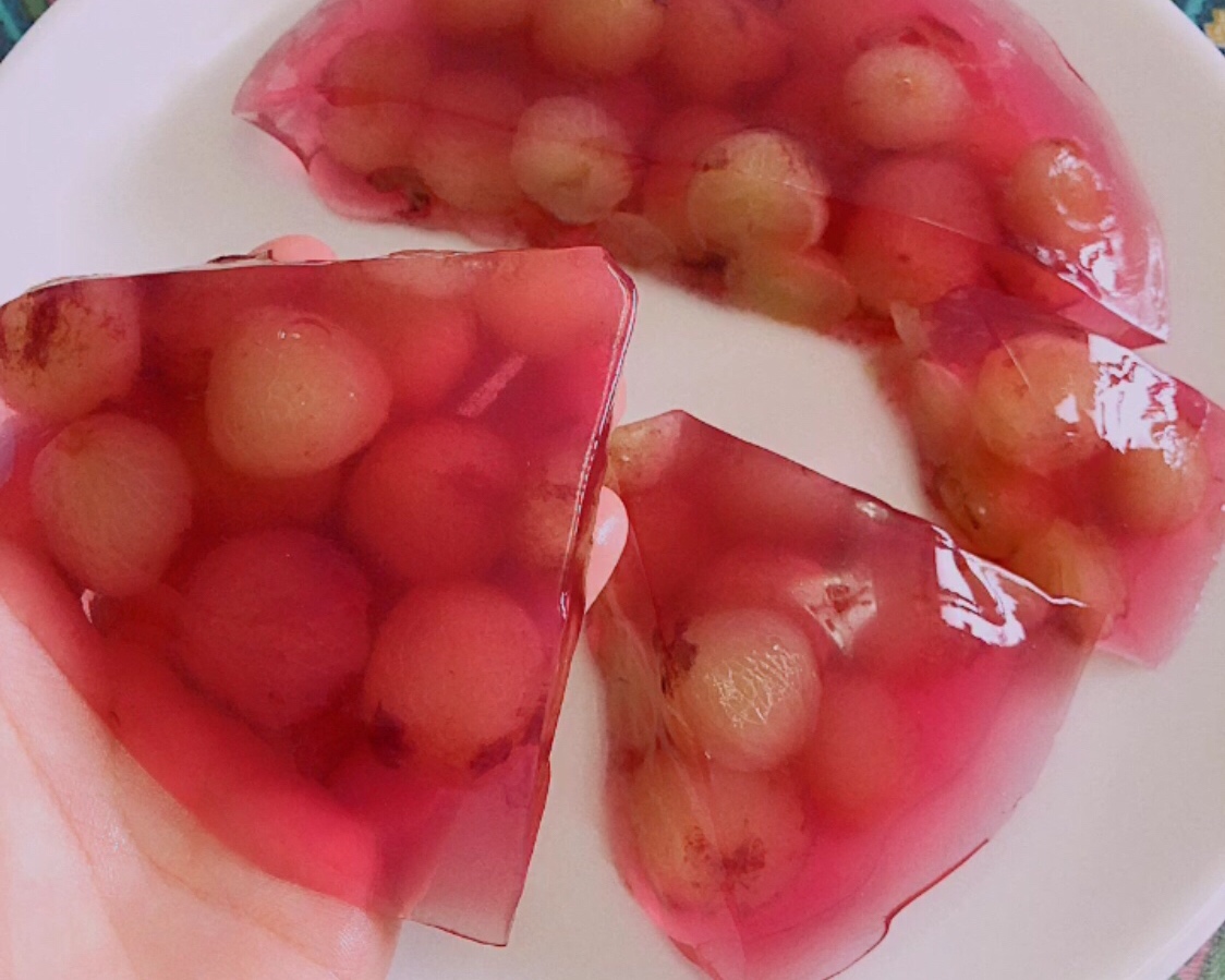 葡萄果冻凉粉的做法