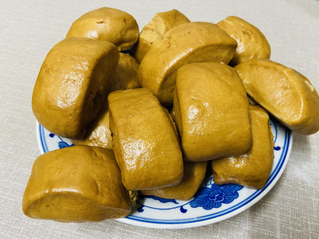 一发红糖馒头