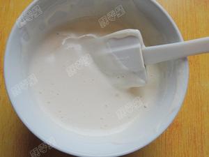 蜂蜜牛奶纸杯蛋糕的做法 步骤4