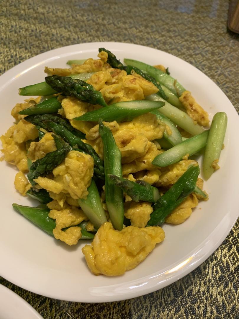 芦笋炒鸡蛋🥚