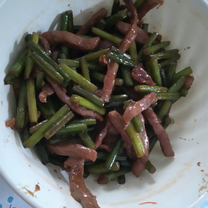 蒜苗炒肉