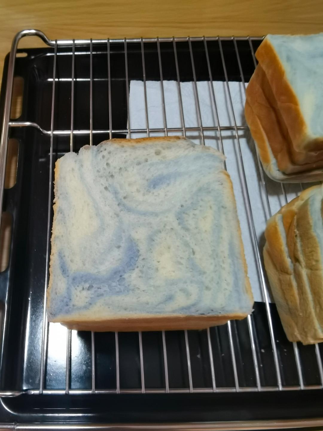 美貌来袭🍞蓝海大理石吐司，少女心炸裂