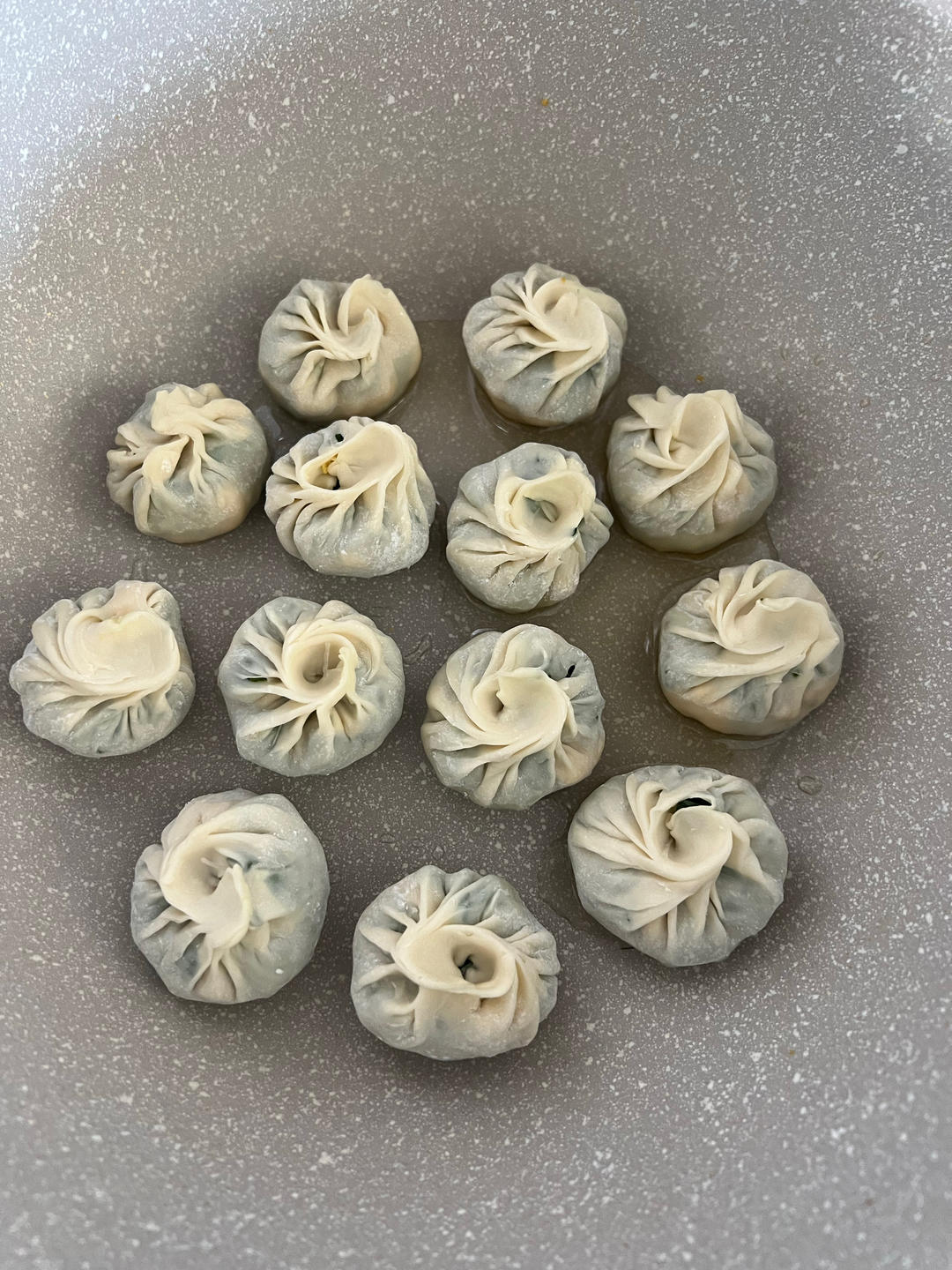 小生煎包子