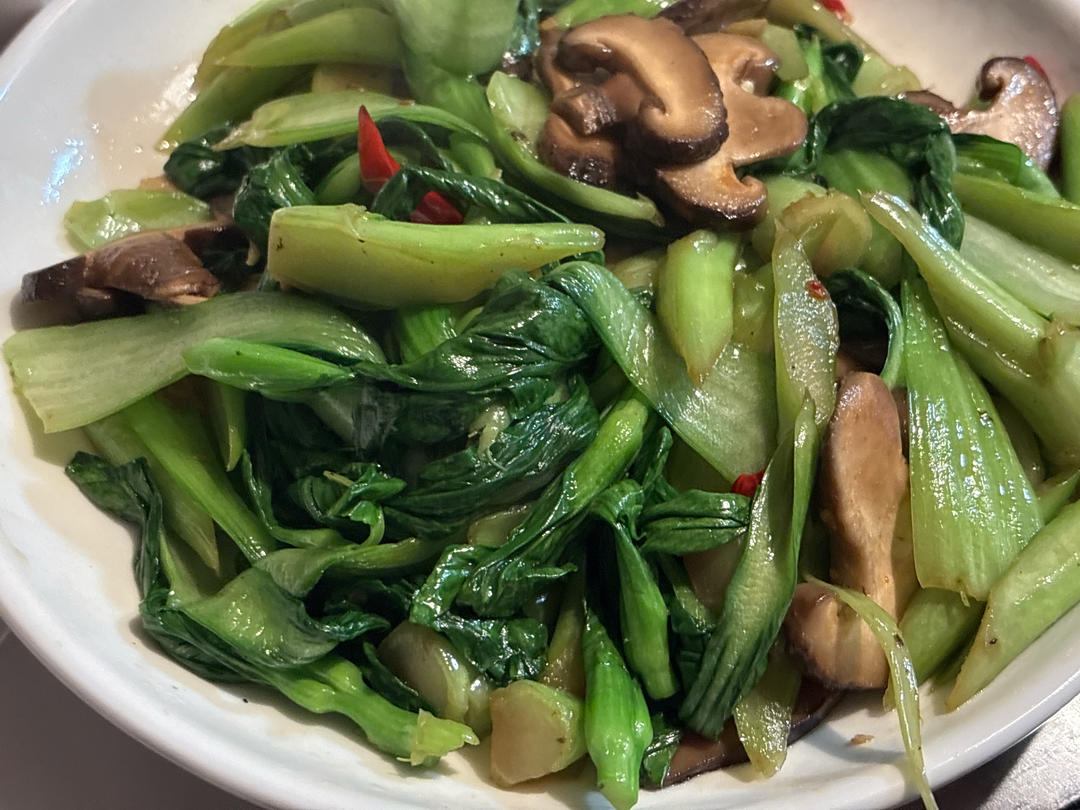 看一遍就会做好吃的～香菇菜心