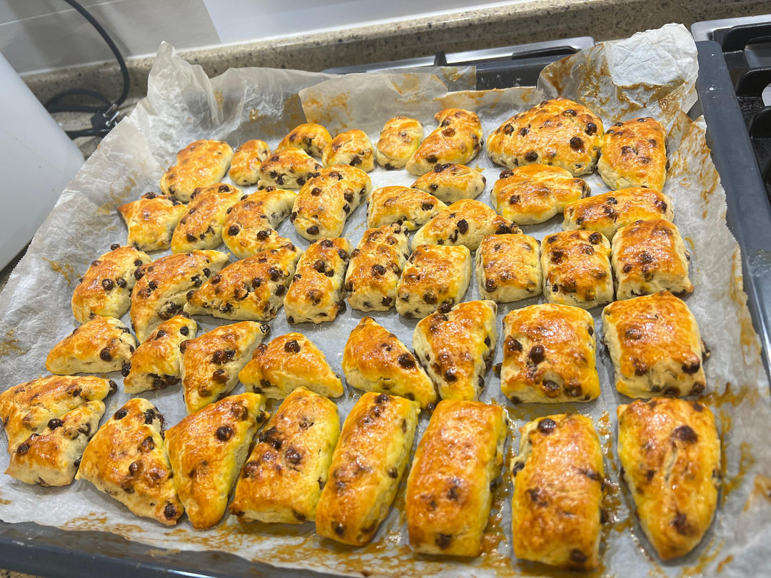 消耗淡奶油的司康