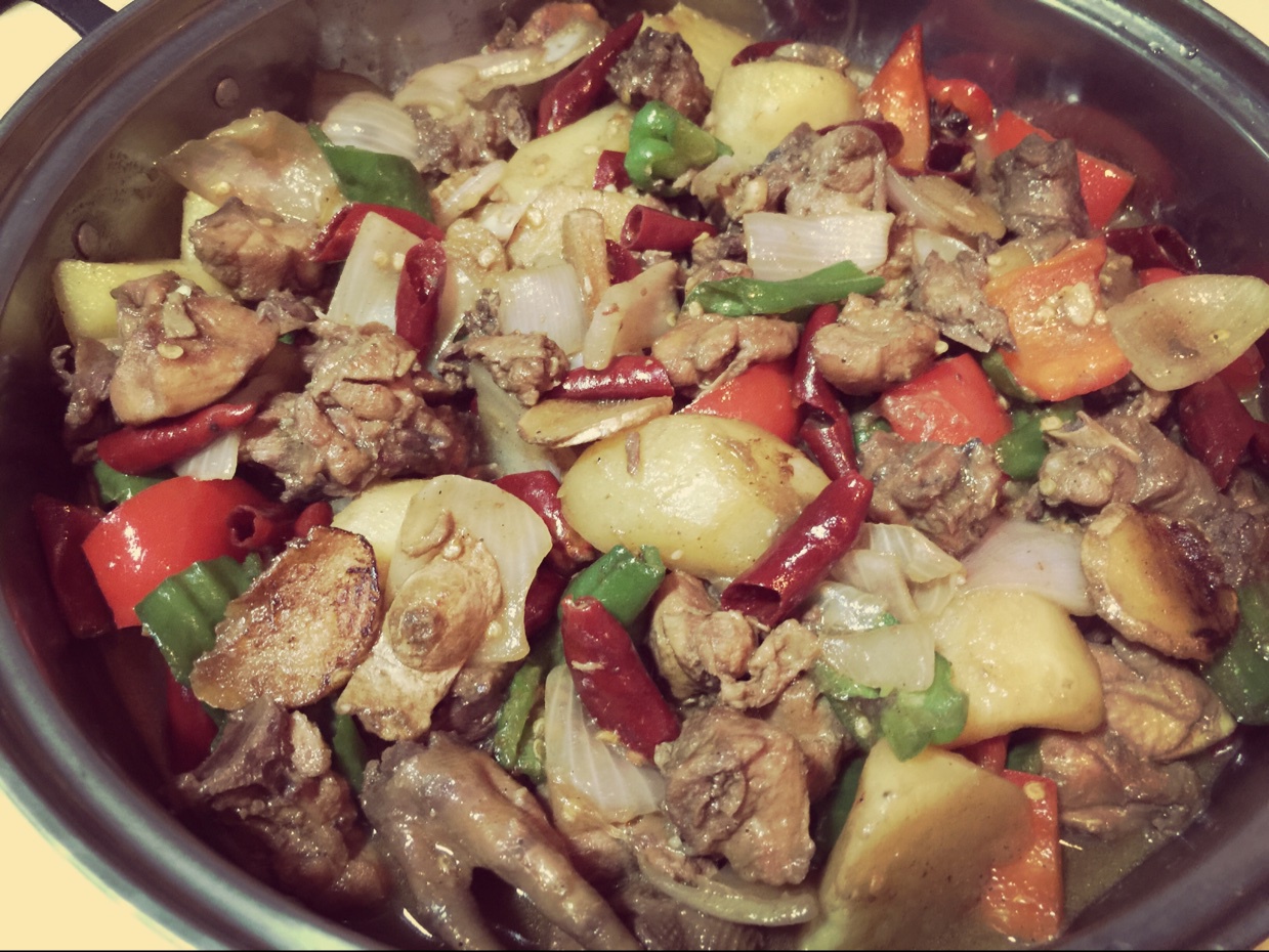 新疆沙湾大盘鸡