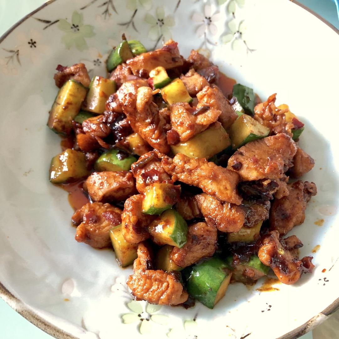 【中餐厅】亮大厨教做宫保鸡丁『多图详解』