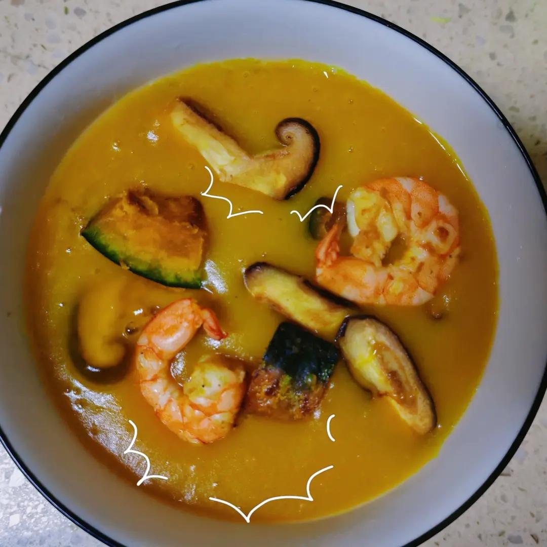 完美复刻新加坡某网红轻食店的南瓜汤😍😍减肥mm们别错过啊！