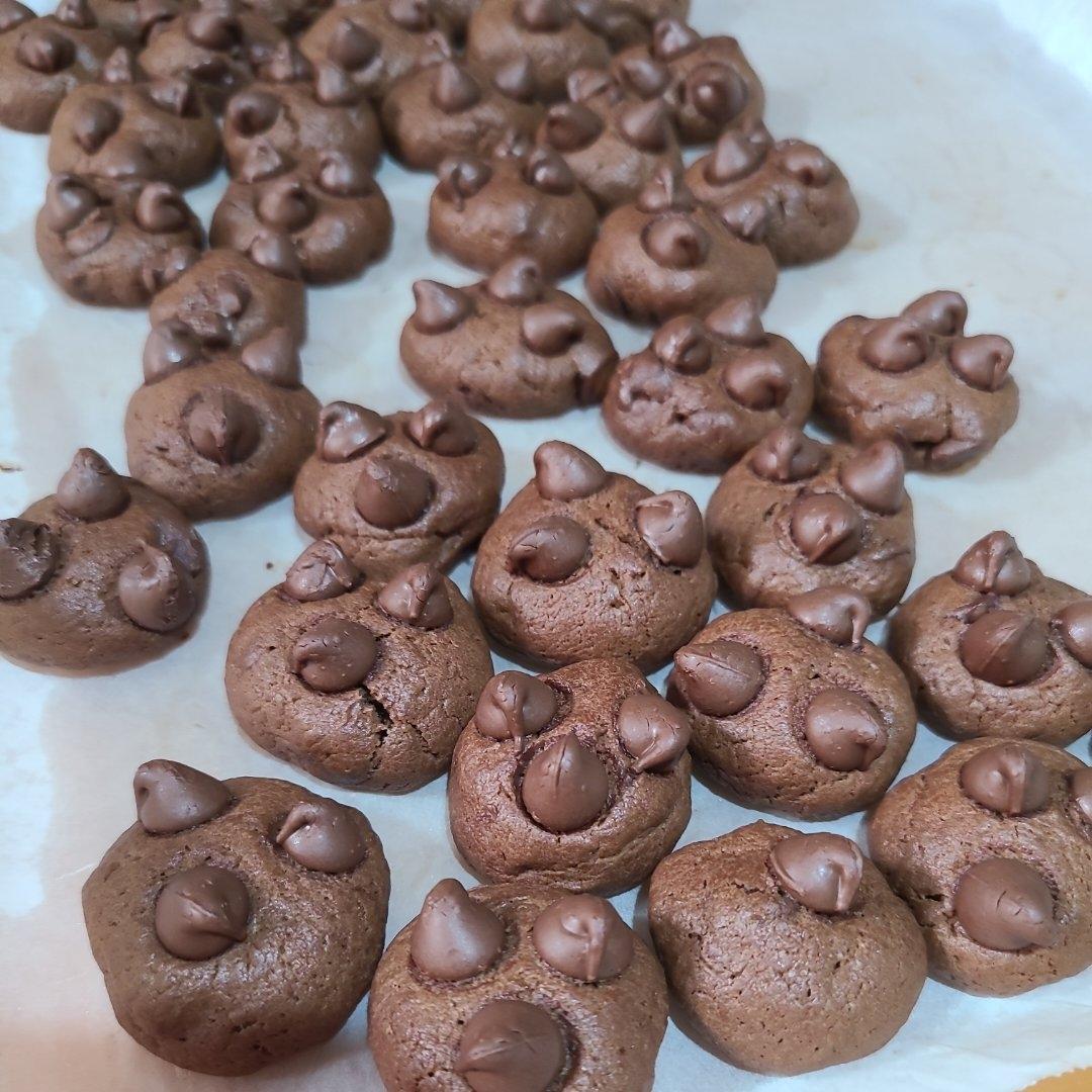 比趣多多还要好吃“巧克力豆曲奇饼干”