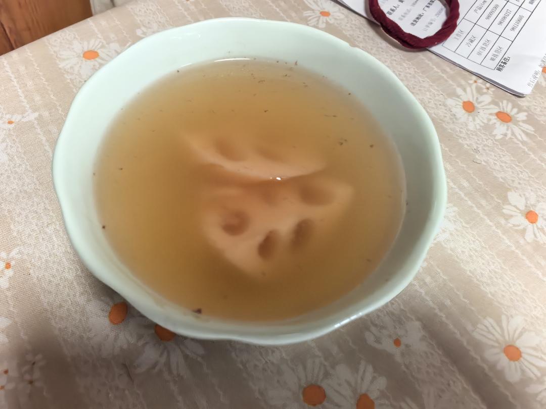 健脾补气的花生莲藕猪骨汤