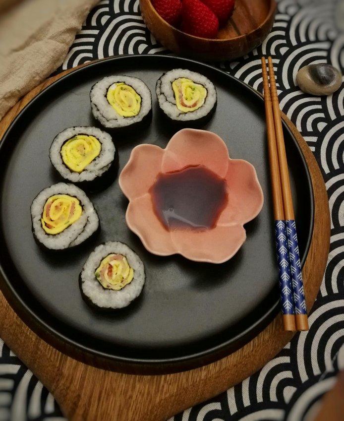 太有爱~玉子烧寿司