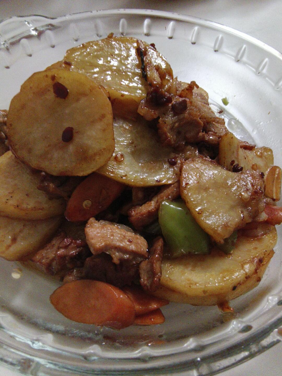 干锅土豆片
