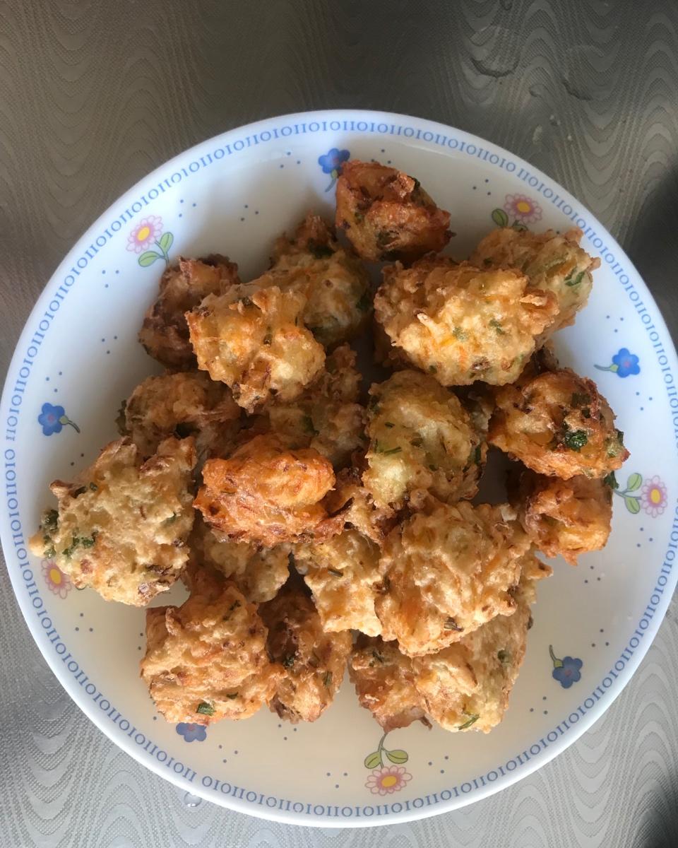 胡萝卜香菜素丸子