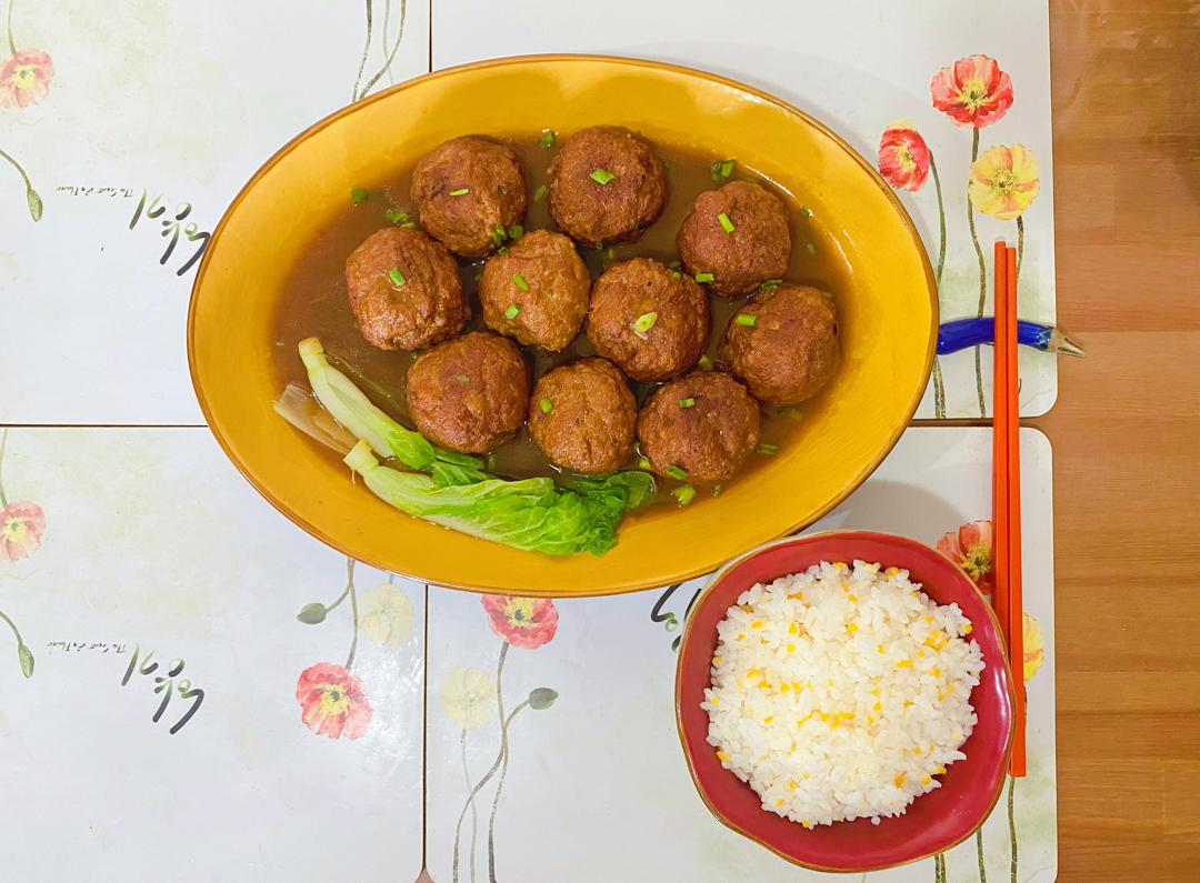 四喜丸子/红烧狮子头 Chinese Meatballs